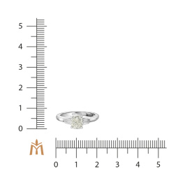 Кольцо с бриллиантом