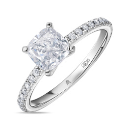 Кольцо с бриллиантами