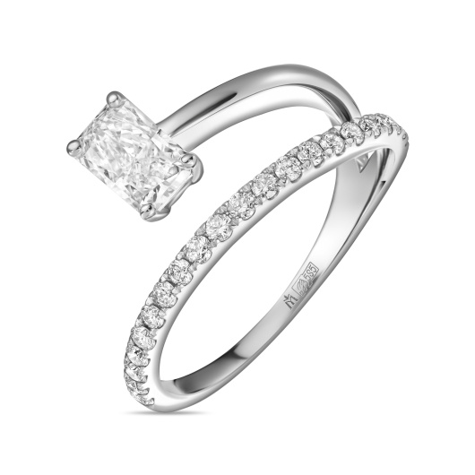 Кольцо с бриллиантом