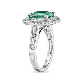 Кольцо с бриллиантом и изумрудом