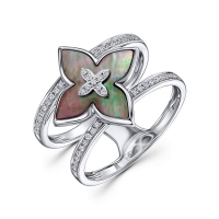 Кольцо с бриллиантами и перламутром - фото 1