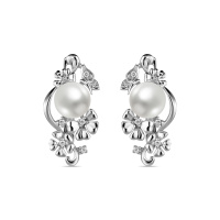 Серьги с жемчугом и бриллиантами - фото 1 Серьги с жемчугом и бриллиантами - фото 1