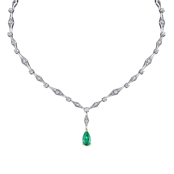 Колье с бриллиантами и изумрудом - фото 1