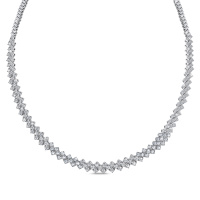 Колье с бриллиантом - фото 1 Колье с бриллиантом - фото 1