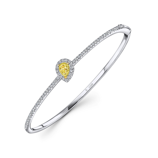 Браслет жесткий с бриллиантами