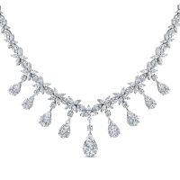 Колье с бриллиантами - фото 1 Колье с бриллиантами - фото 1