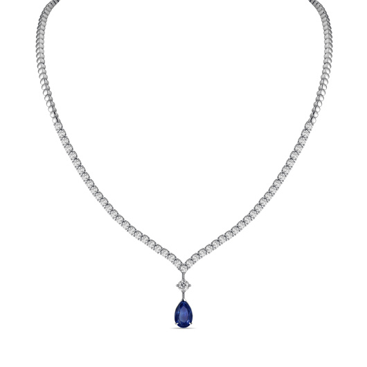 Колье с бриллиантами и сапфиром