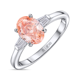 Кольцо с бриллиантом