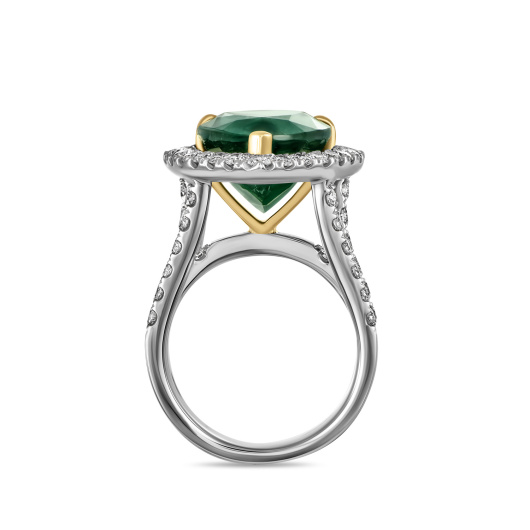 Кольцо с бриллиантами и изумрудом