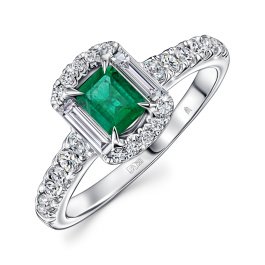 Кольцо с бриллиантами и изумрудом