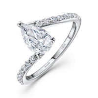 Кольцо с бриллиантами - фото 1