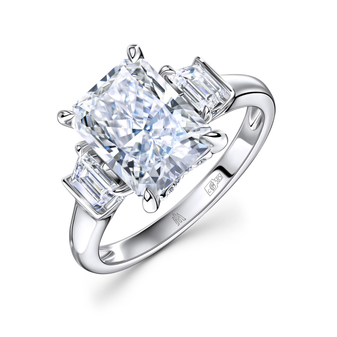 Кольцо с бриллиантом - фото 1