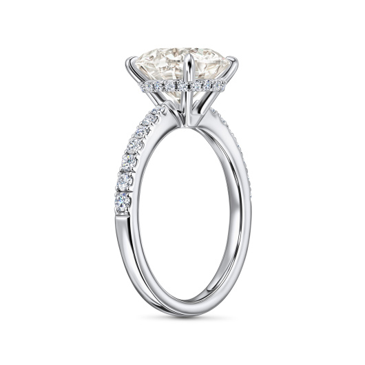 Кольцо с бриллиантами