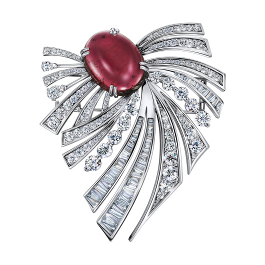 Брошь с бриллиантом и рубеллитом