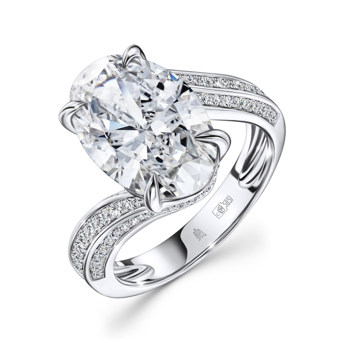 Кольцо с бриллиантом - фото 1 Кольцо с бриллиантом - фото 1