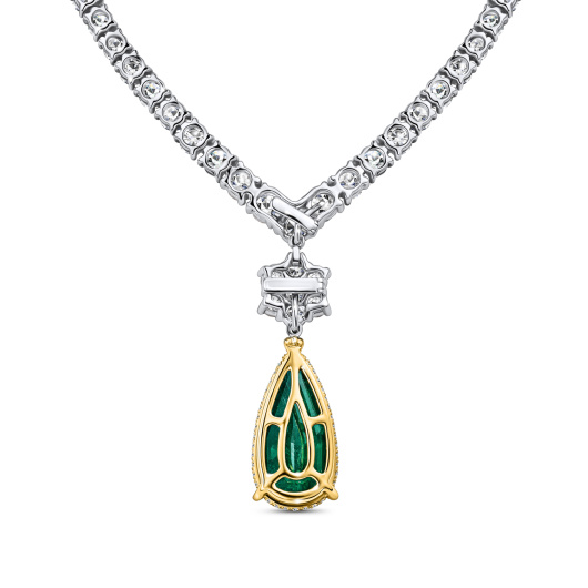 Колье с бриллиантами и изумрудом