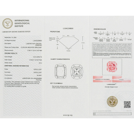 Кольцо с бриллиантом