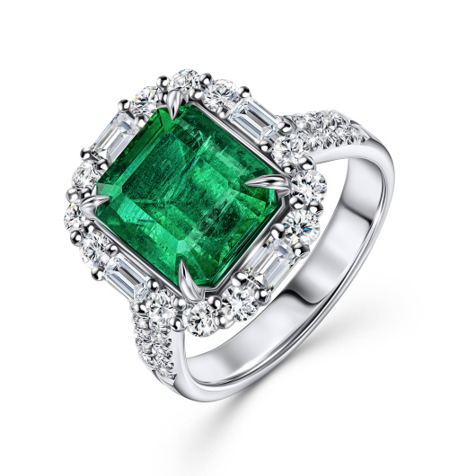 Кольцо с бриллиантами и изумрудом