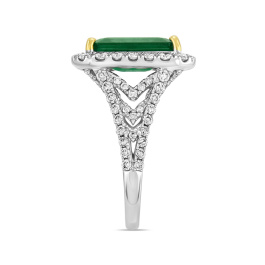 Кольцо с бриллиантами и изумрудом