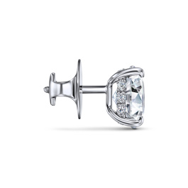 Серьги с бриллиантом