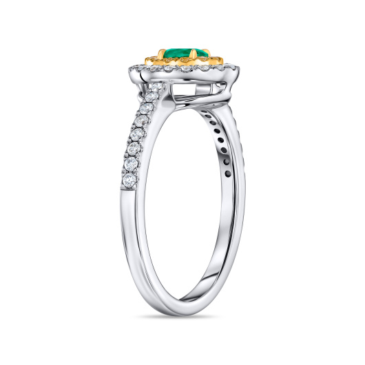 Кольцо с бриллиантами и изумрудом