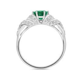 Кольцо с бриллиантами и изумрудом