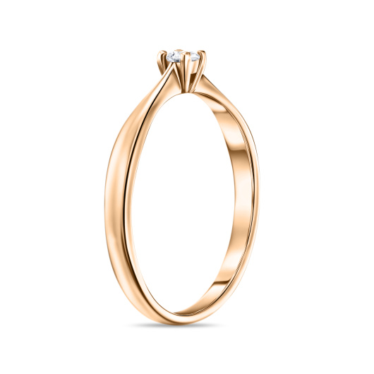 Кольцо с бриллиантом