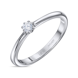 Кольцо с бриллиантом