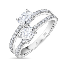 Кольцо с бриллиантом