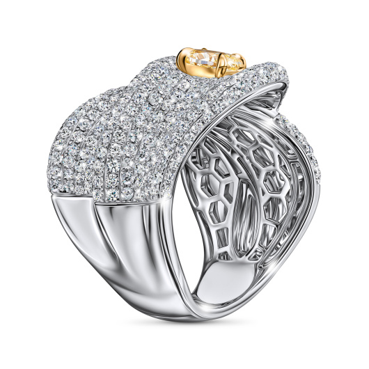 Кольцо с бриллиантами