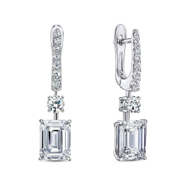 Серьги с бриллиантом