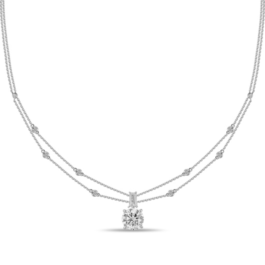 Колье с бриллиантом