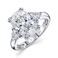 Кольцо с бриллиантом - фото 1