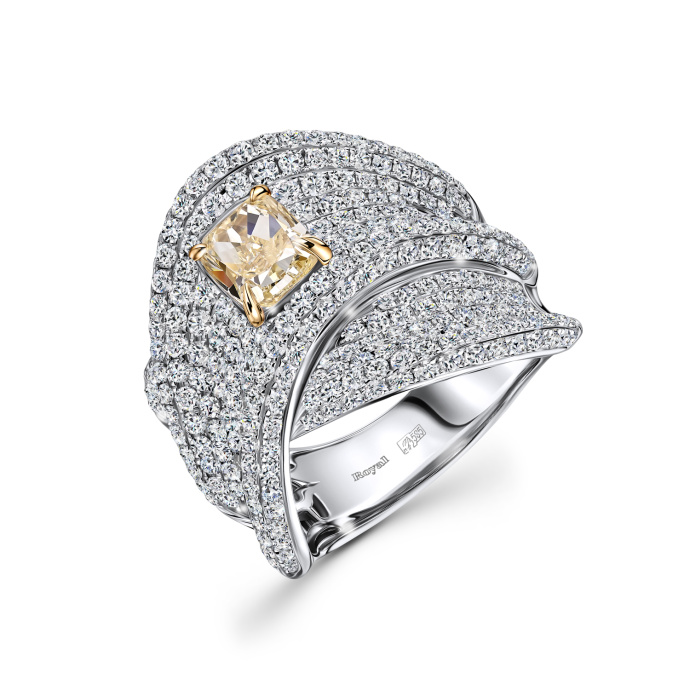 Кольцо с бриллиантами - фото 1 Кольцо с бриллиантами - фото 1