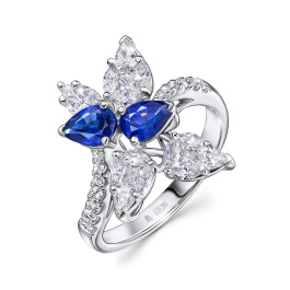 Кольцо с бриллиантами и сапфирами