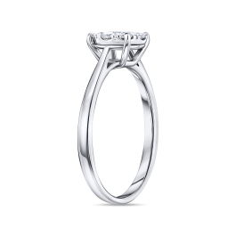 Кольцо с бриллиантом