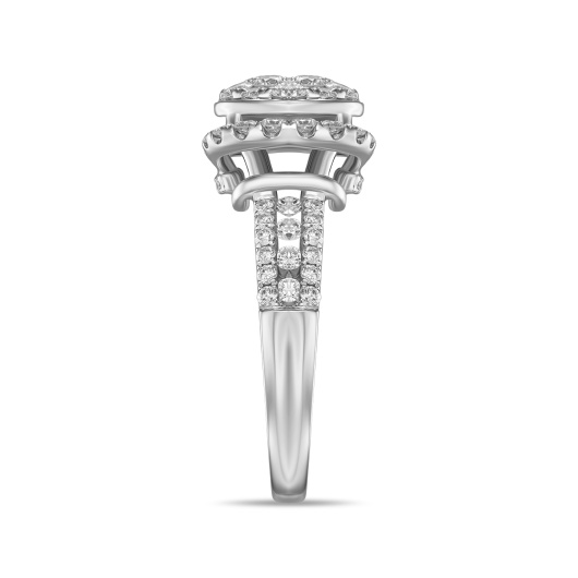 Кольцо с бриллиантом