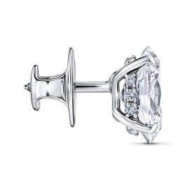 Серьги с бриллиантом