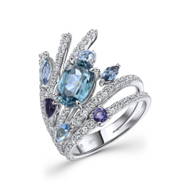 Кольцо с топазами, бриллиантами, иолитами, лондон топазом и цирконом