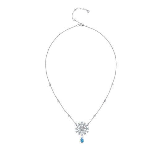 Колье с бриллиантом