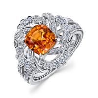 Кольцо с бриллиантами и спессартином - фото 1 Кольцо с бриллиантами и спессартином - фото 1