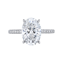 Кольцо с бриллиантом