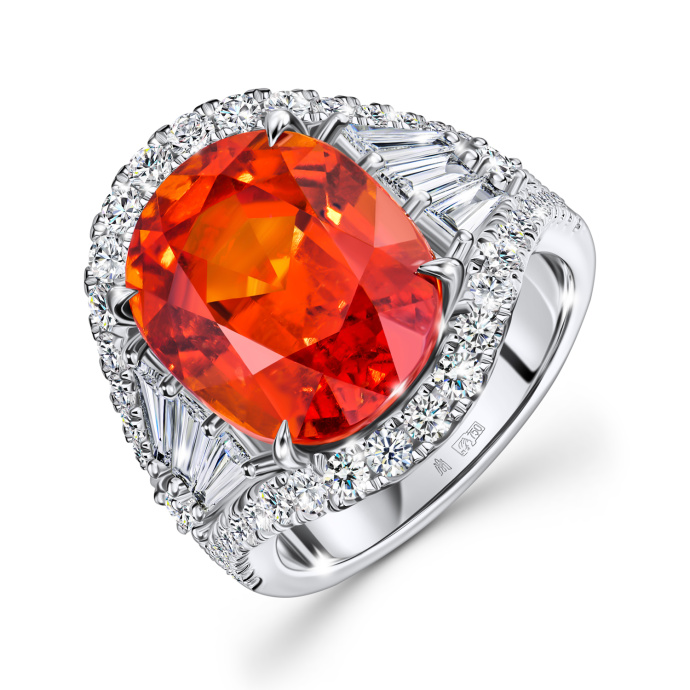 Кольцо с бриллиантами и спессартином - фото 1 Кольцо с бриллиантами и спессартином - фото 1