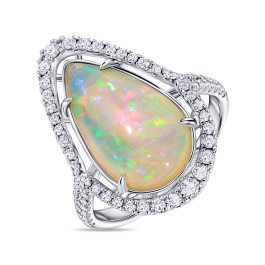 Кольцо с опалом и бриллиантами