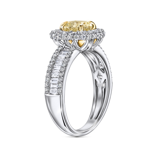 Кольцо с бриллиантами