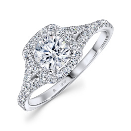 Кольцо с бриллиантом