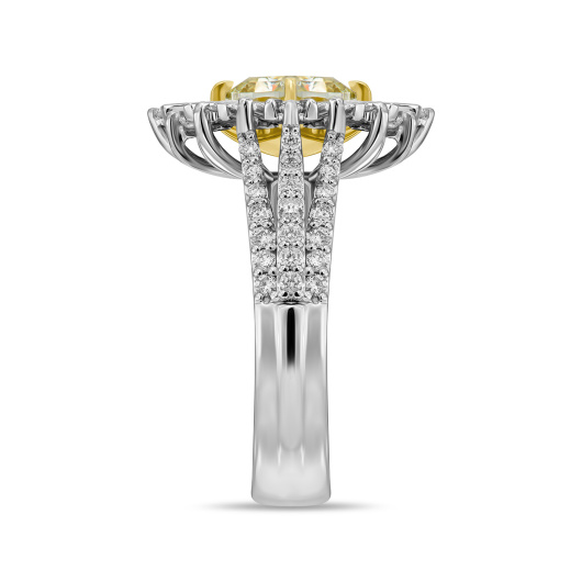 Кольцо с бриллиантами