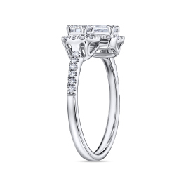 Кольцо с бриллиантами