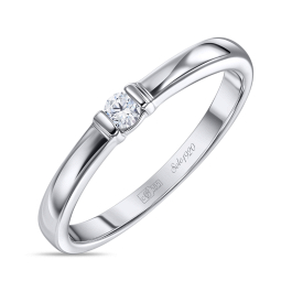 Кольцо с бриллиантом