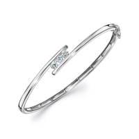 Браслет жесткий с бриллиантом - фото 1 Браслет жесткий с бриллиантом - фото 1